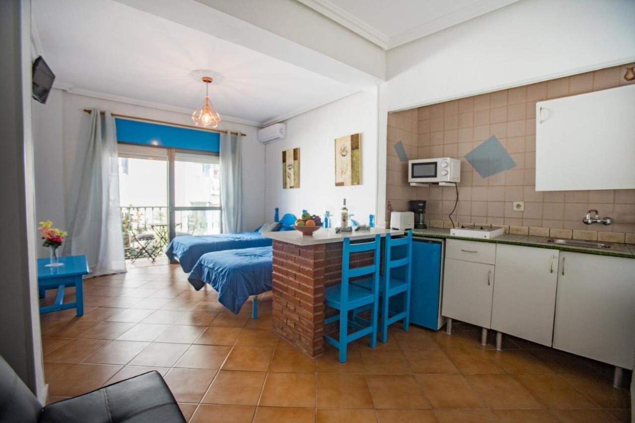 Apartamentos Carihuela Torremolinos Exterior photo