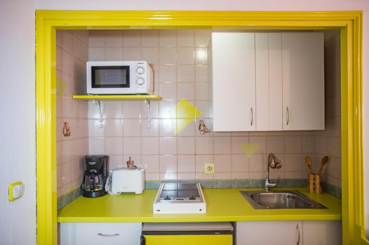 Apartamentos Carihuela Torremolinos Exterior photo